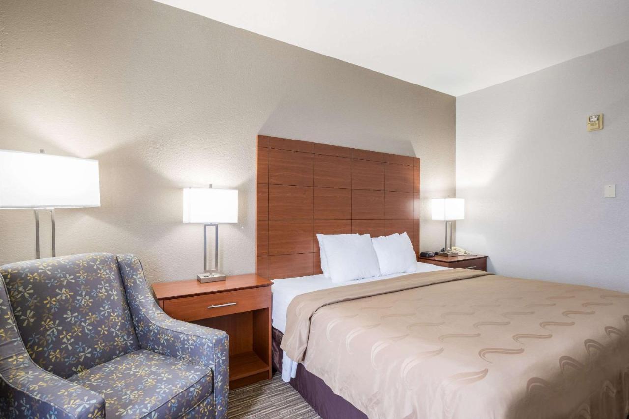 Quality Inn & Suites Lodi I-90 מראה חיצוני תמונה