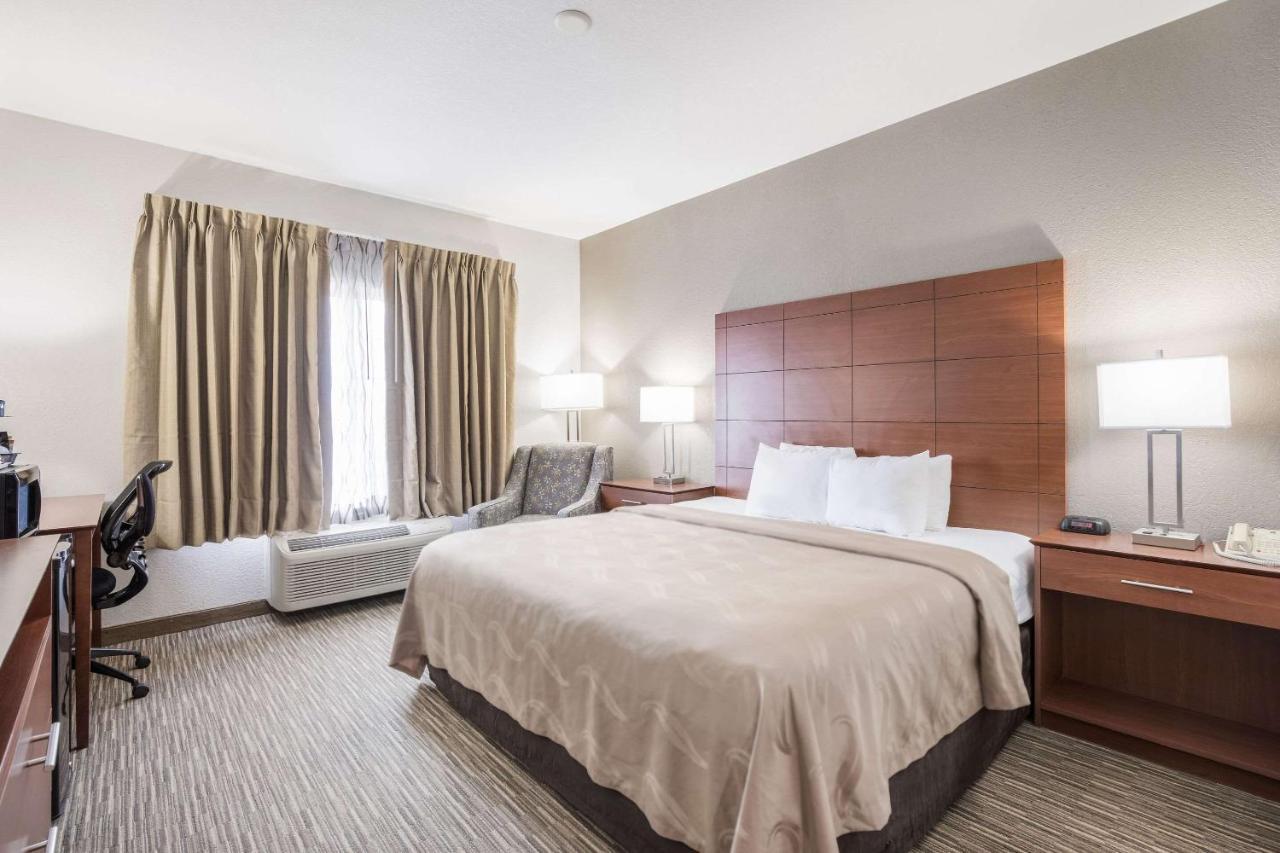 Quality Inn & Suites Lodi I-90 מראה חיצוני תמונה