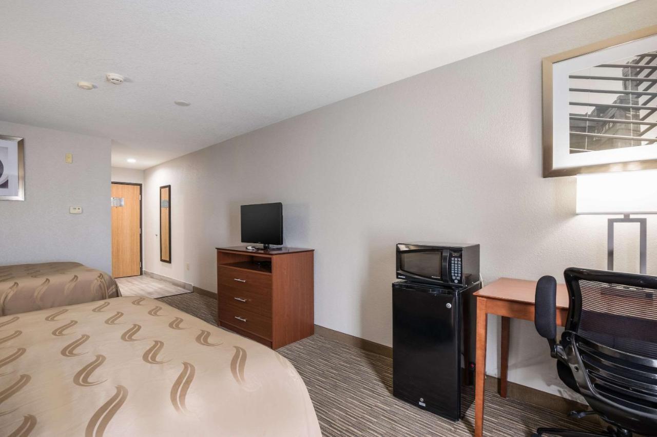 Quality Inn & Suites Lodi I-90 מראה חיצוני תמונה