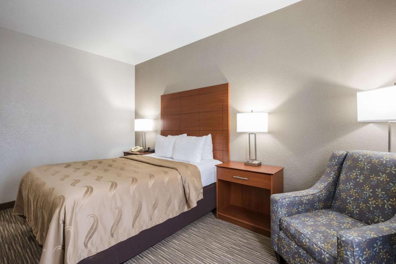 Quality Inn & Suites Lodi I-90 מראה חיצוני תמונה